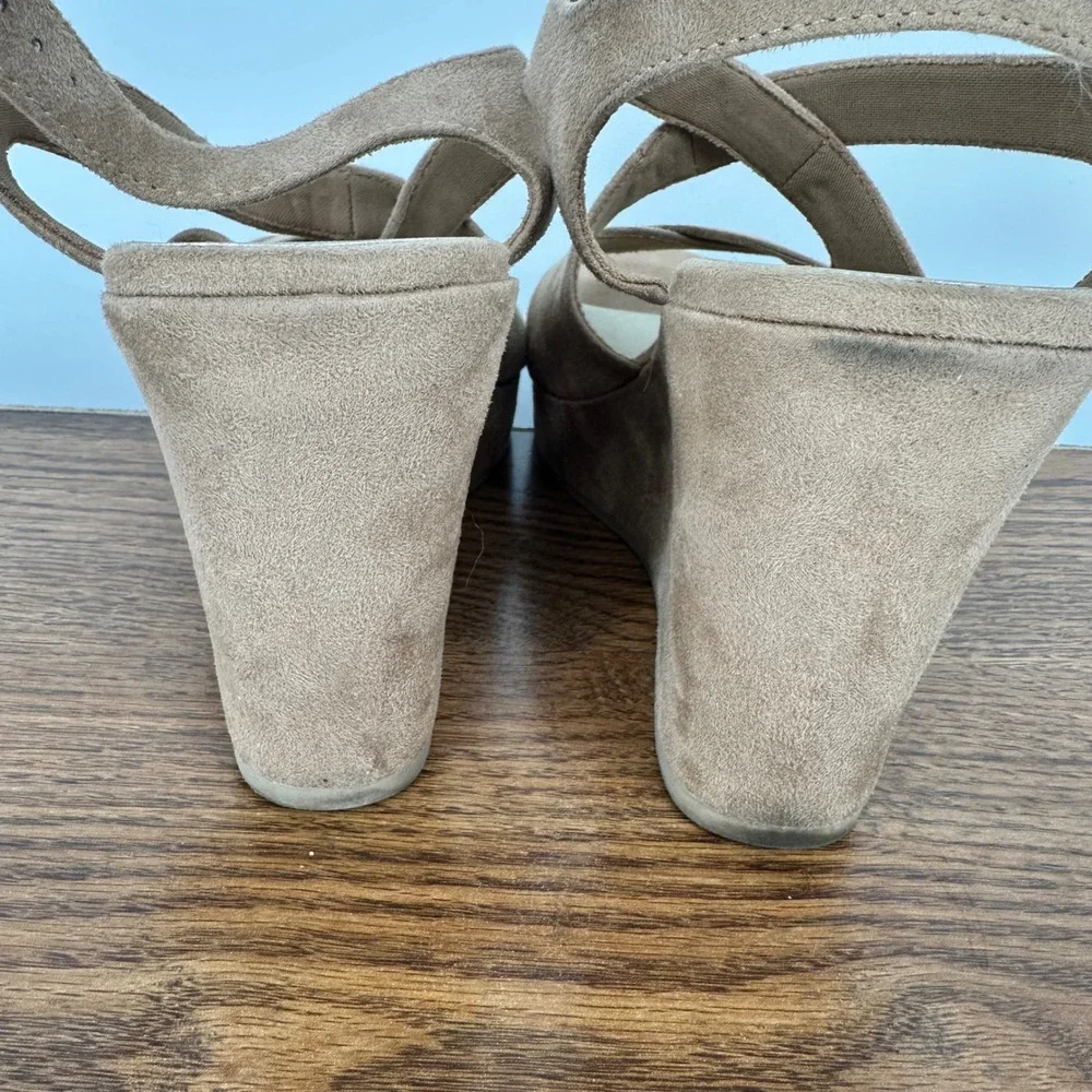 Boho Neutral Tan Faux Suede Platform Wedge Sandals Strappy‎ Resort Ankle Strap 9